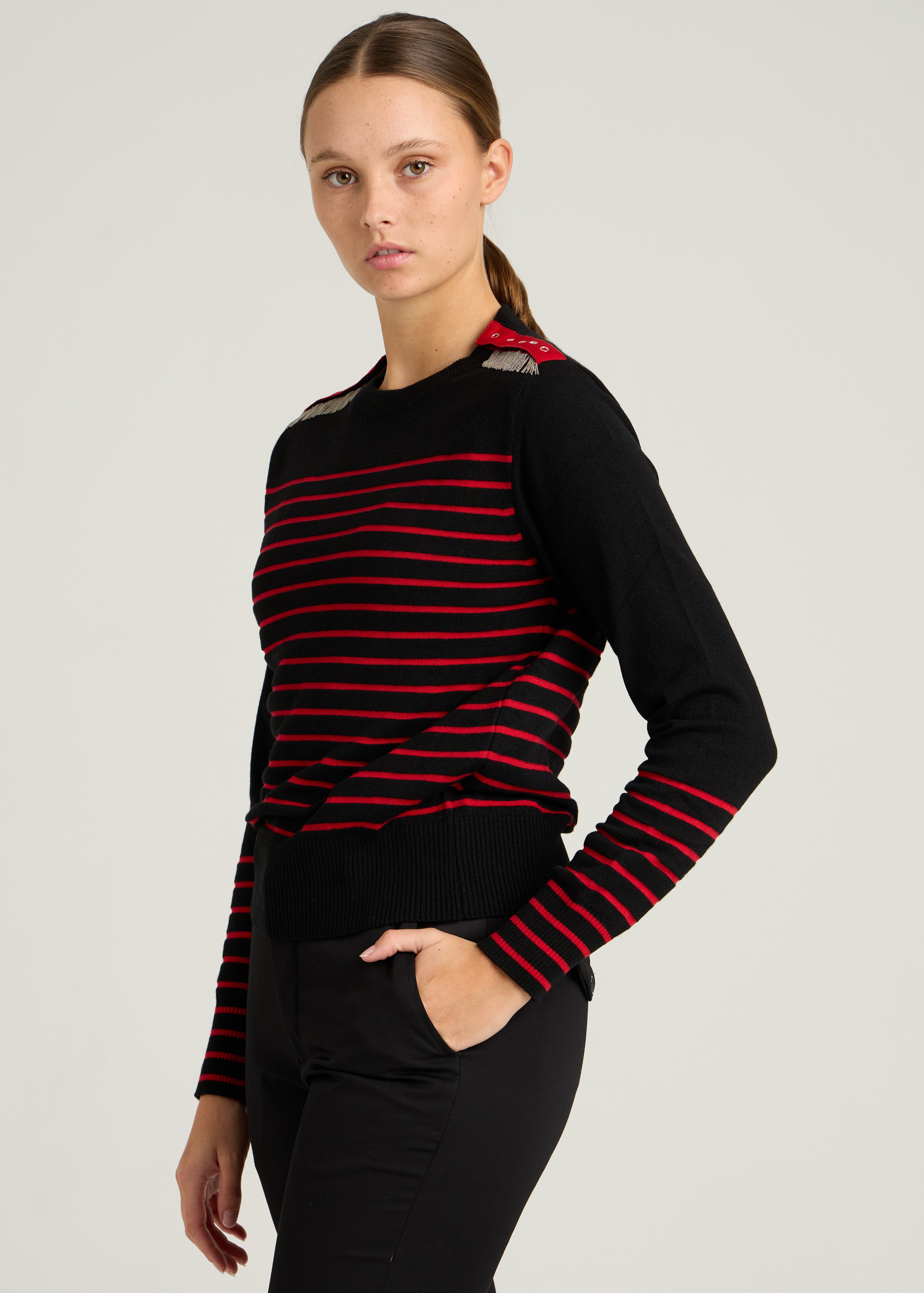 ISA CHAINS JUMPER - Red/Black