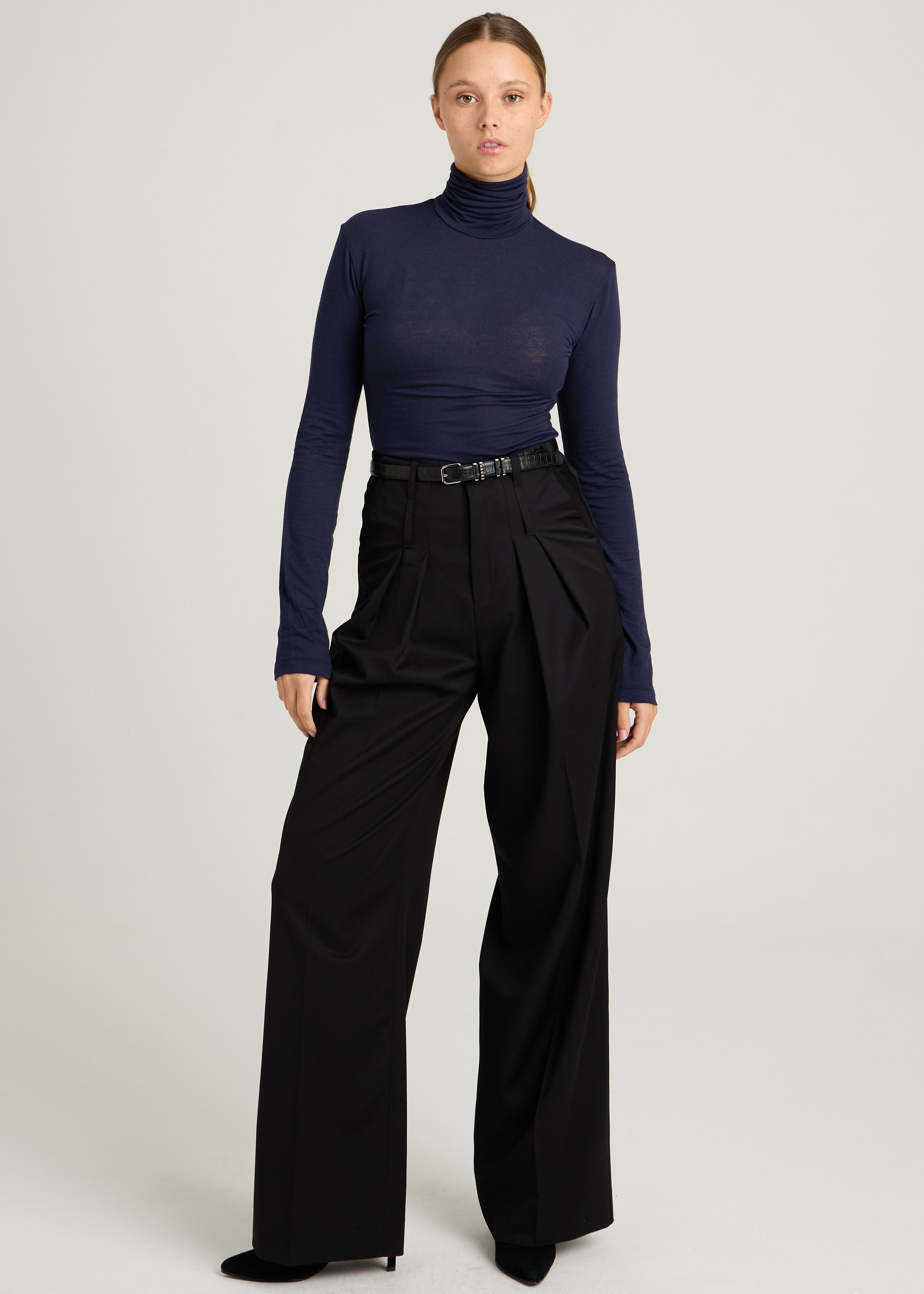 WOODY VIRGIN WOOL TROUSERS - Black