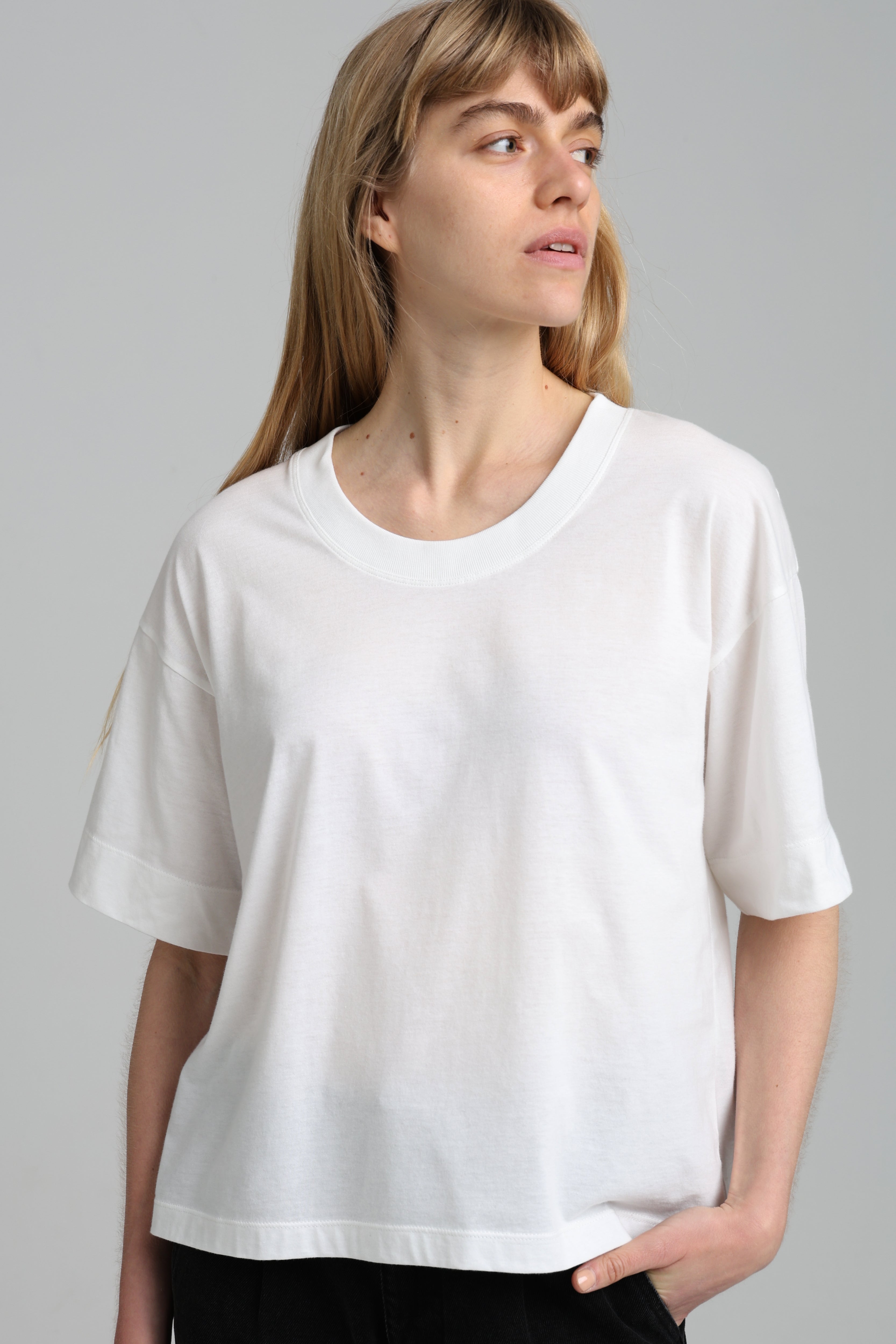 CESCA T-SHIRT - off-white