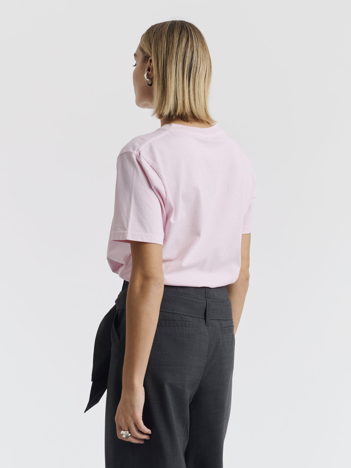 sdsh-deva-washed-tshirt-bubble-gum-pink-front.jpg