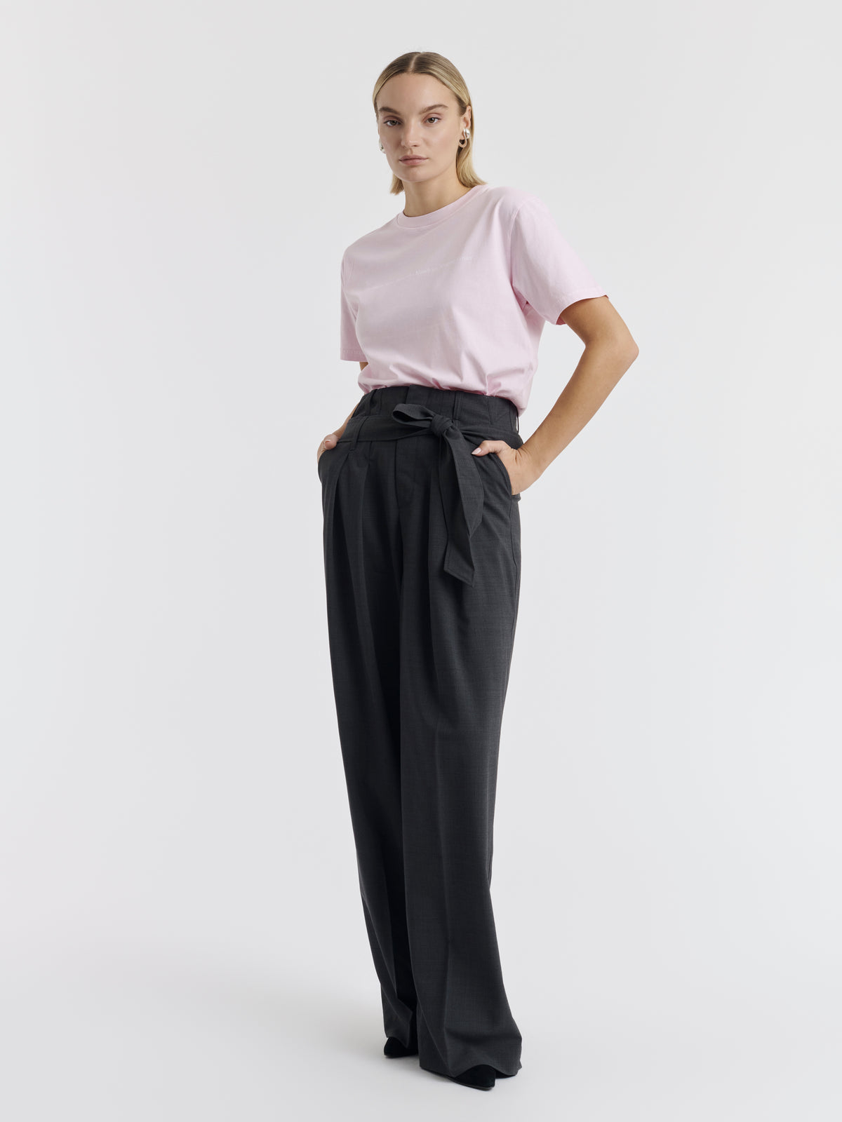 sdsh-woody-wide-leg-trousers-grey-front.jpg