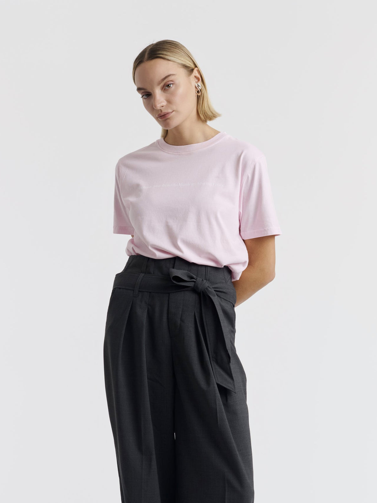 sdsh-deva-washed-tshirt-bubble-gum-pink-front.jpg