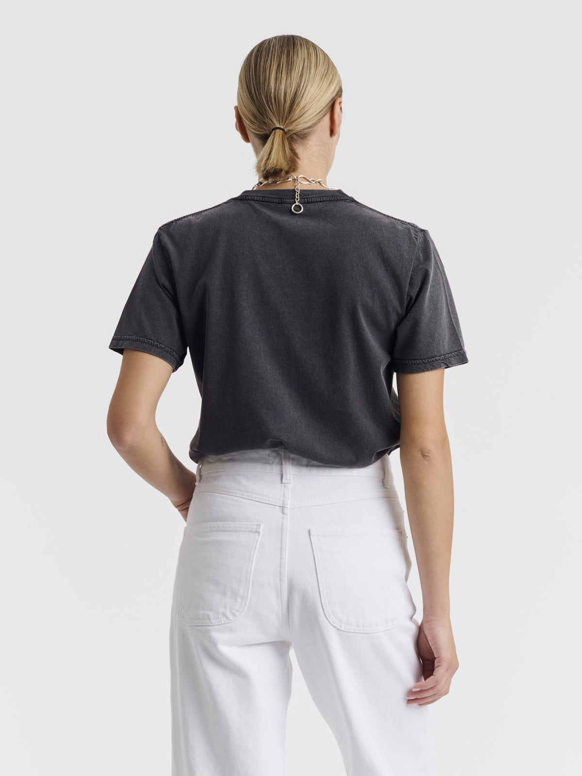 DEVA WASHED T-SHIRT - Off black