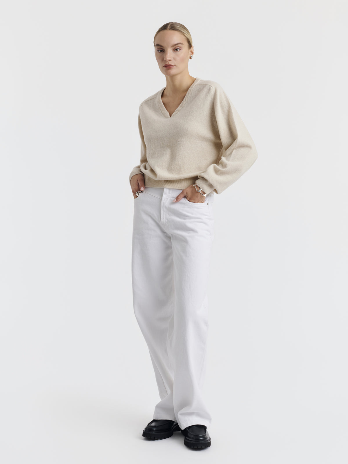 Oatmeal ESTHÉE wool jumper worn with white JENNI jeans