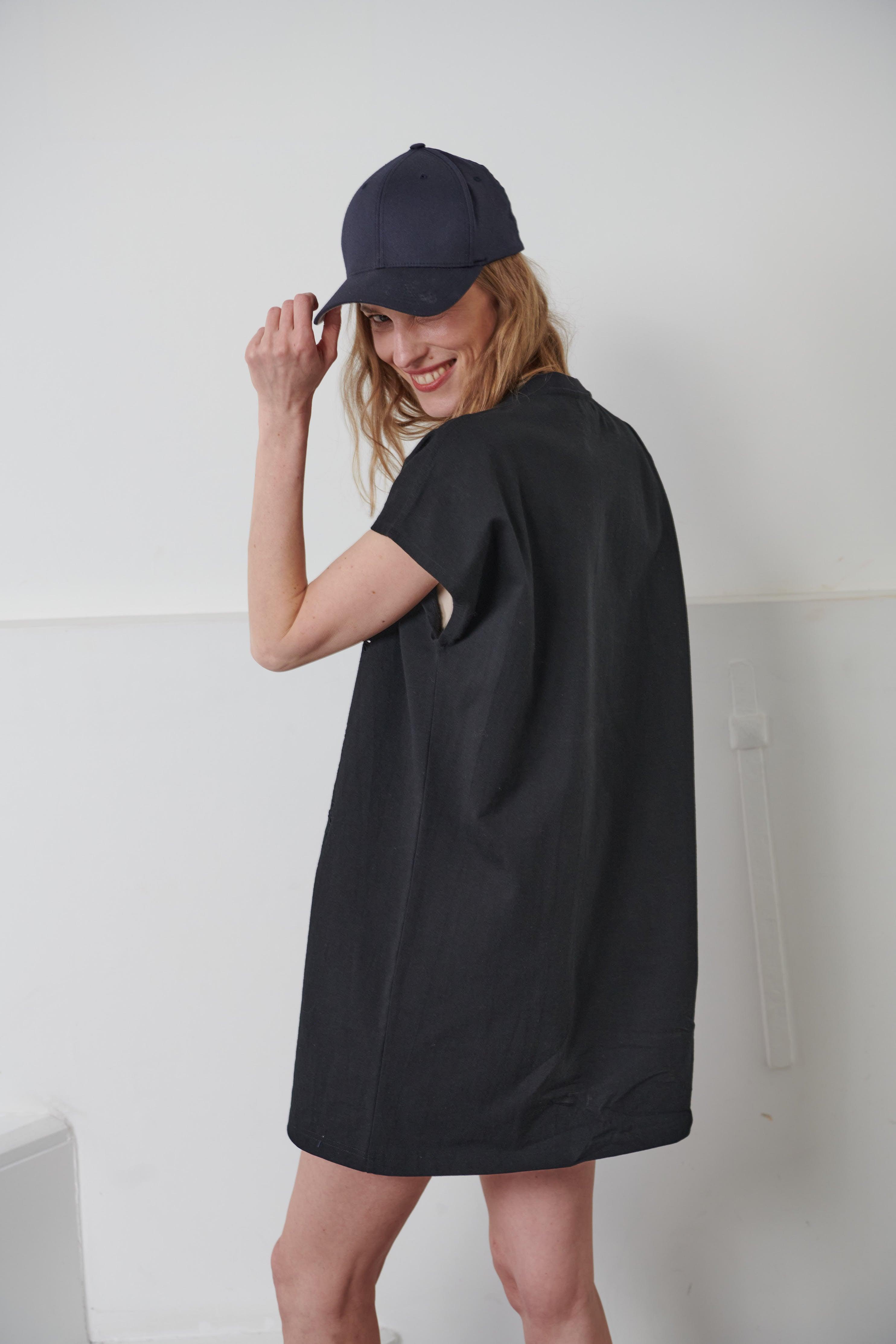 TAMARA EMBROIDERED DRESS - Black