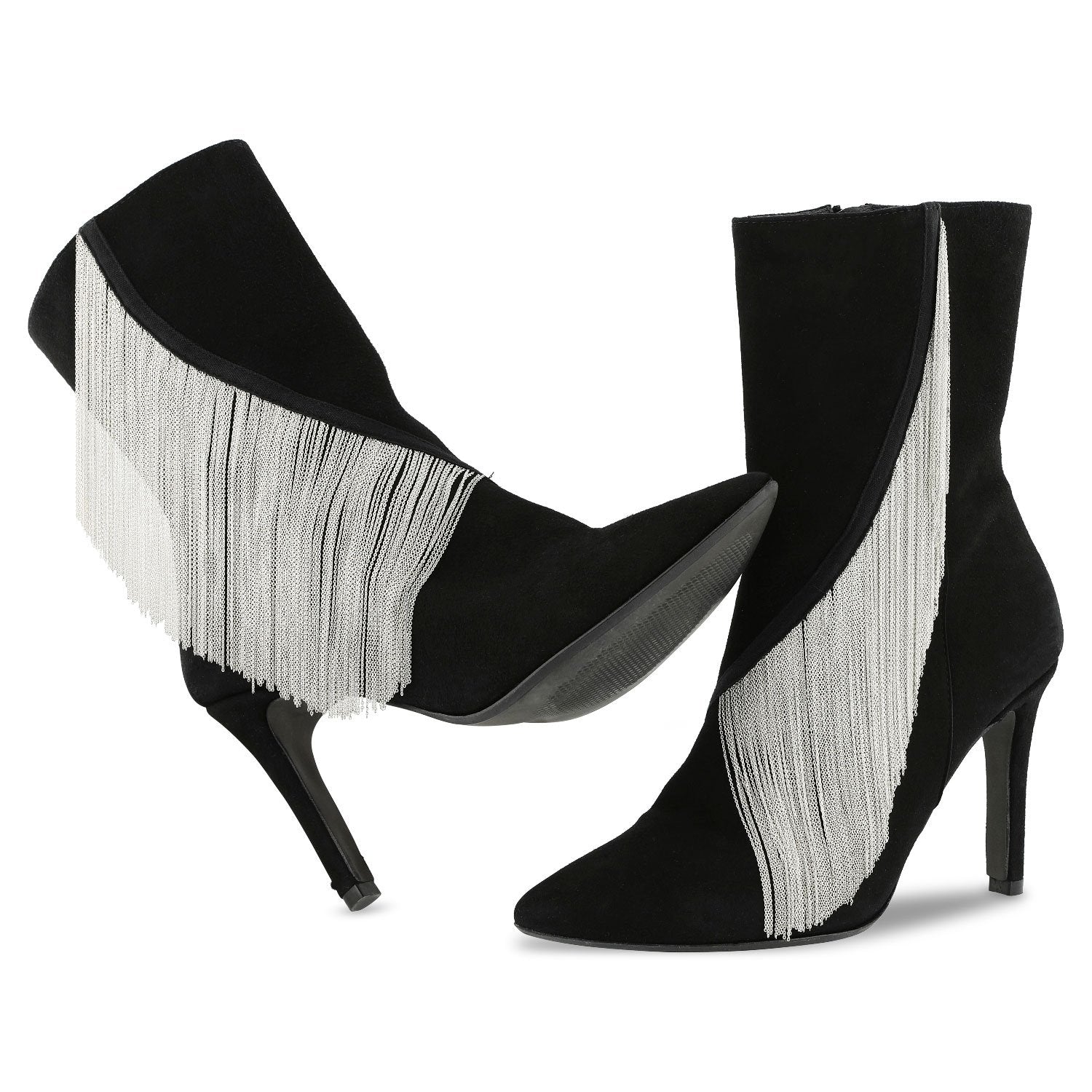 SARAH DE SAINT HUBERT black ankle boots with hand embroidred chains at the side. 7 cm high heels 100% Suede leather, very comfy heels. Accessory made in Portugal