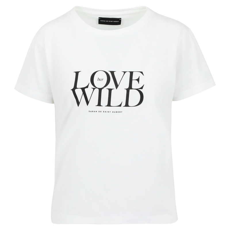 SARAH DE SAINT HUBERT wit T-shirt van katoenen jersey met de iconische 'Love her Wild' slogan. Een tijdloos vrouwelijk T-shirt met een rechte pasvorm.