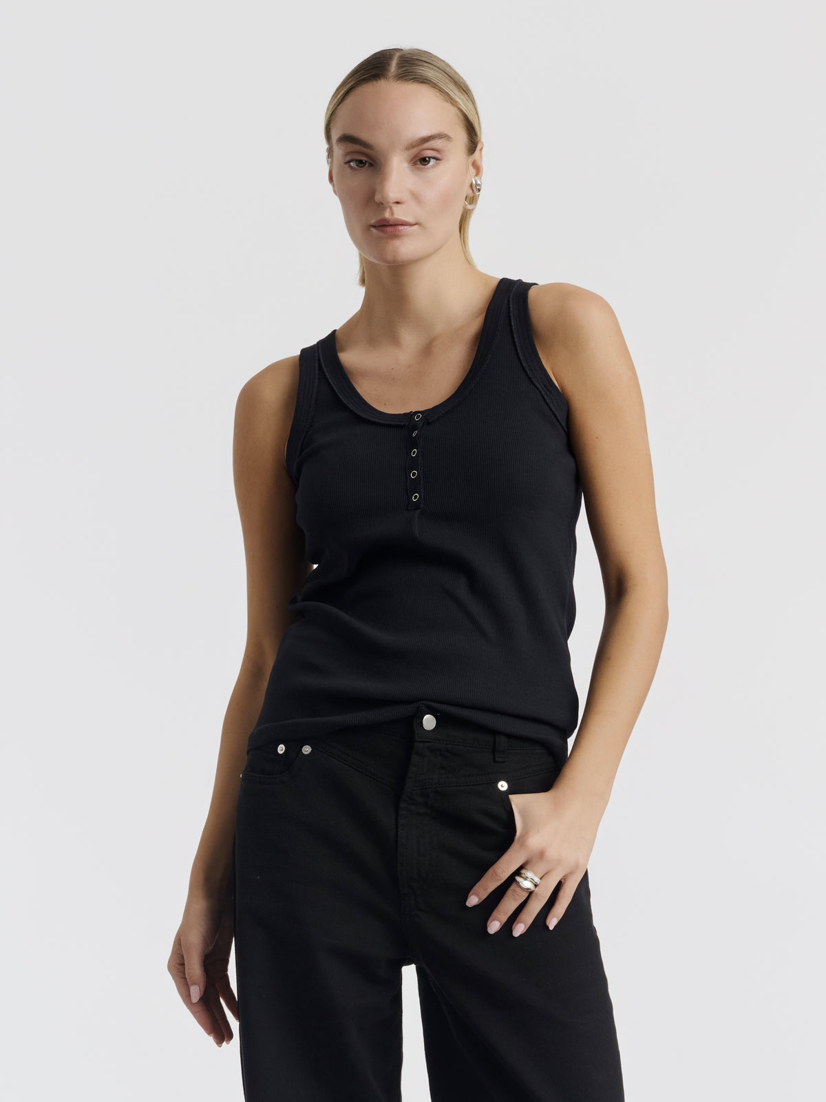 ANNET RIBBED TANK TOP - Black