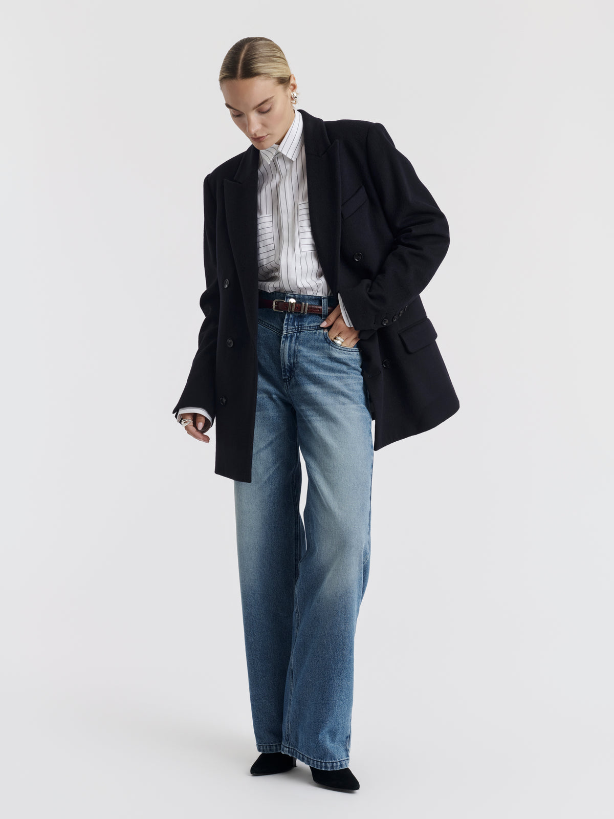Navy BILLIE recycled wool jacket worn over the FANNY shirt and JENNI jeans