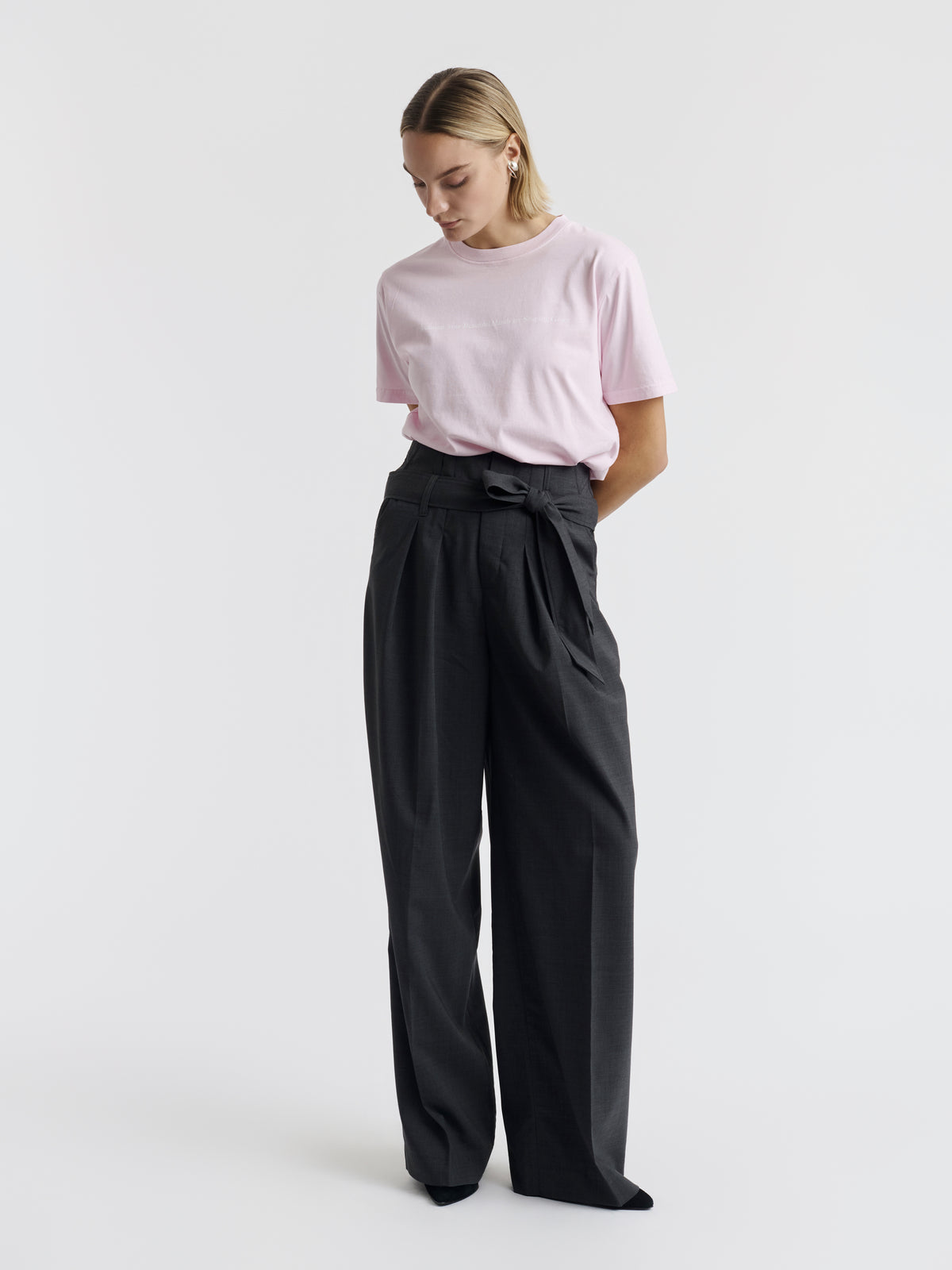 sdsh-woody-wide-leg-trousers-grey-front.jpg