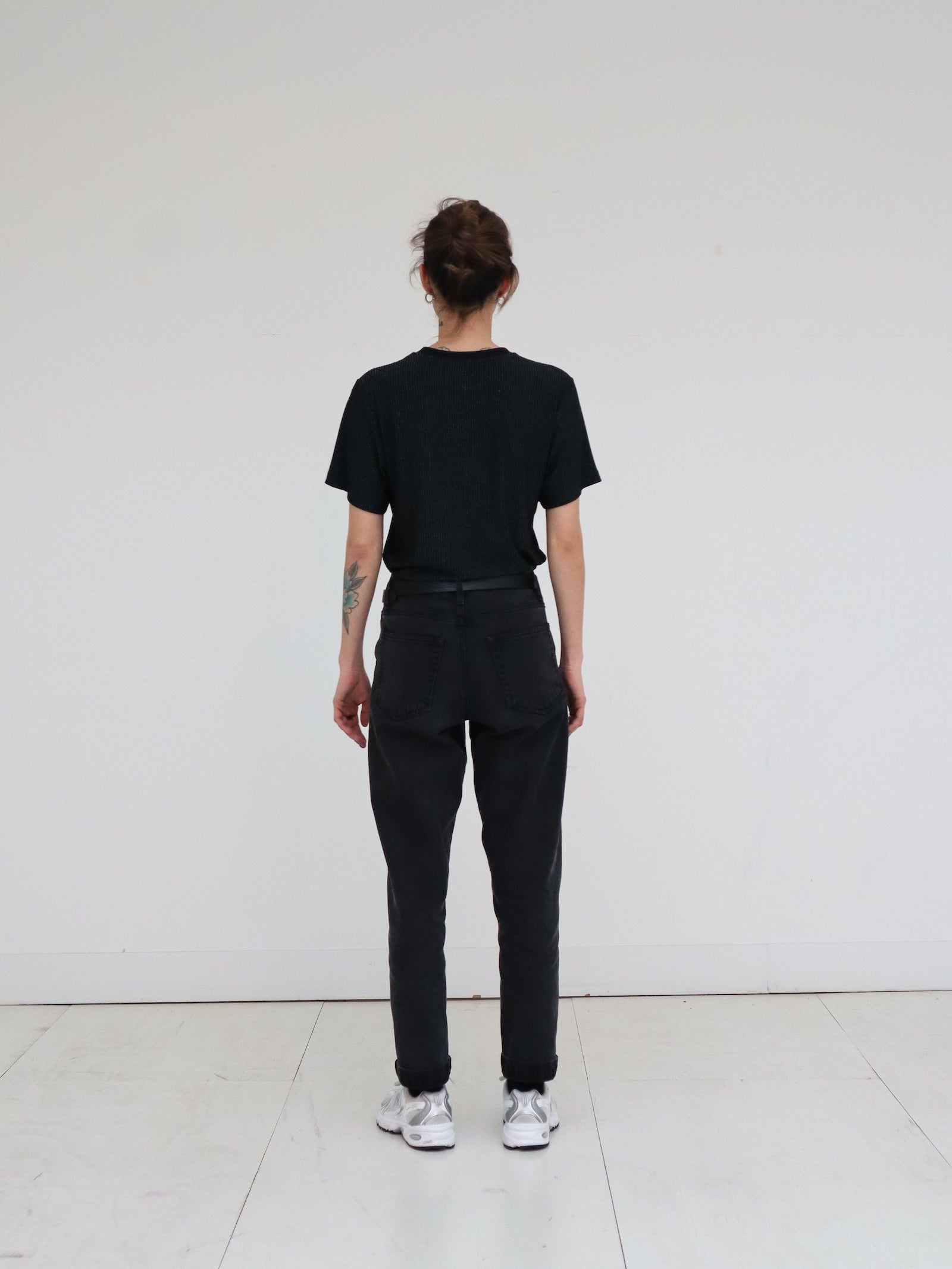 Deluxe jersey T-shirt with thin lamé silver stripes.  Straight & relaxed fit and crew neck line. 100% grey viscose jersey with vertical silver lamé stripes. Made in Portugal